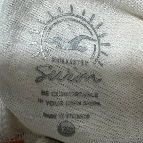 Hollister Striped Bikini Top and Yellow Bottoms - Picture 5 of 6